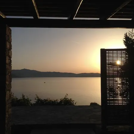 Ines's Dream Stelida (Naxos)